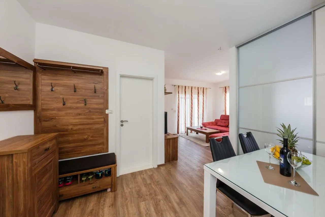 Apartman Amigo Apartment Kastela